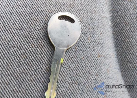 2002 Dodge Grand Caravan Sport z USA, uszkodzony, nr VIN 2B4GP44332R753937